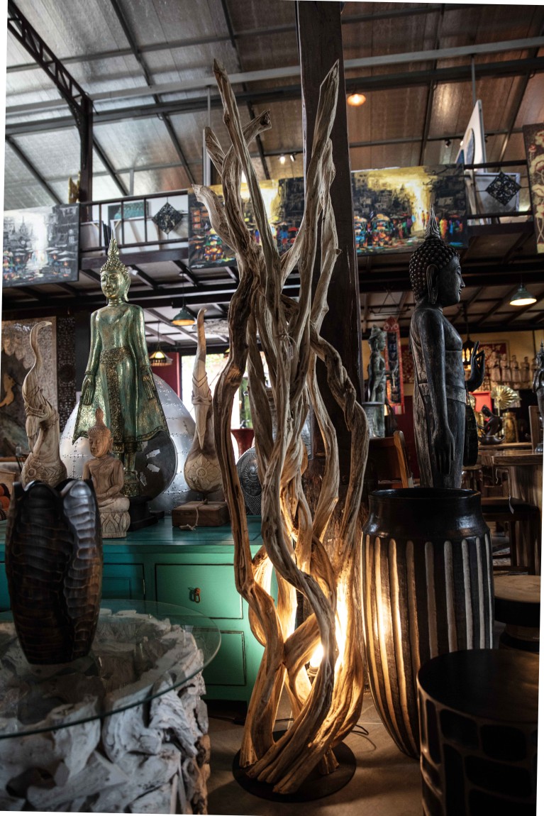 Light with mangrove wood