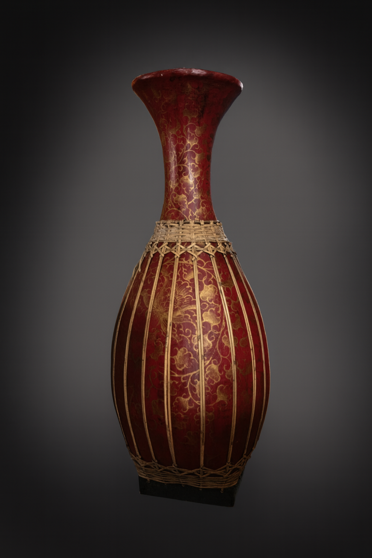 Large Lanna Decorative Vase in Red Lacquer and Rattan