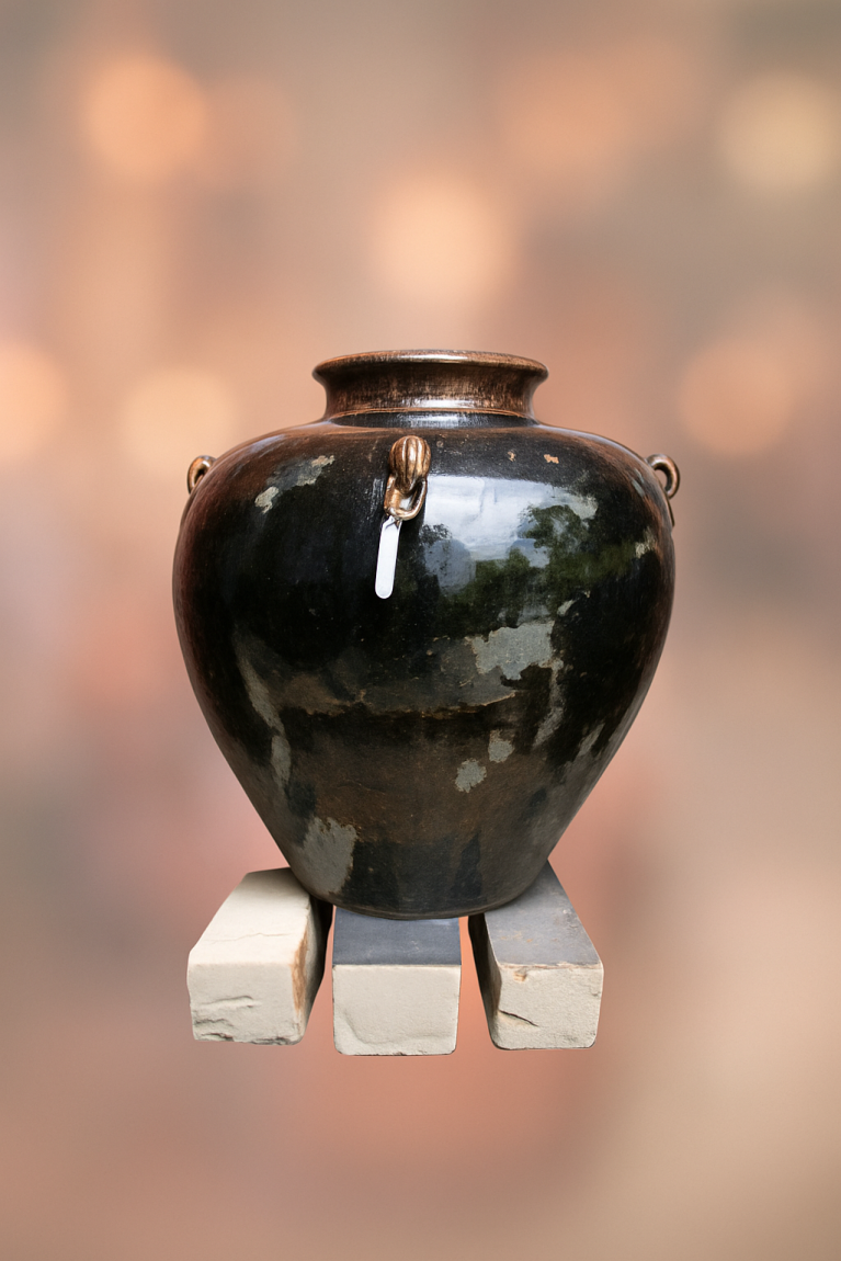 Large Glazed Thai Jar – Traditional Northern Craftsmanship