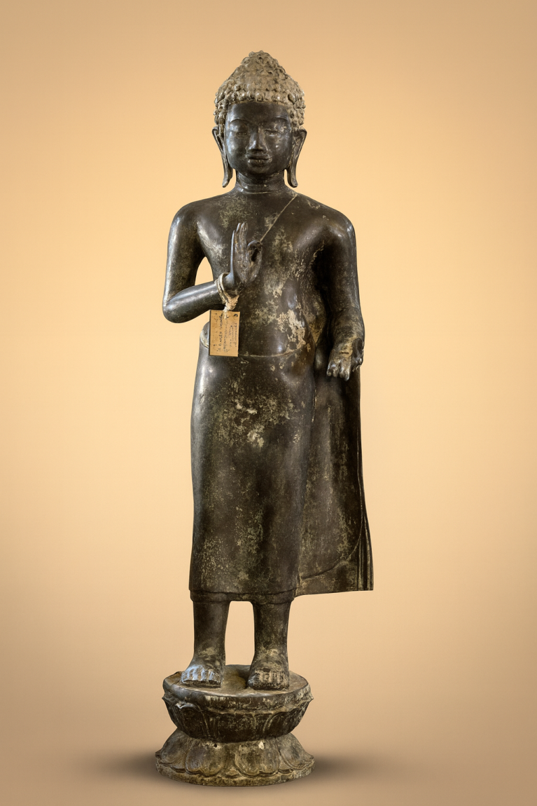 Buddha in blessing gesture